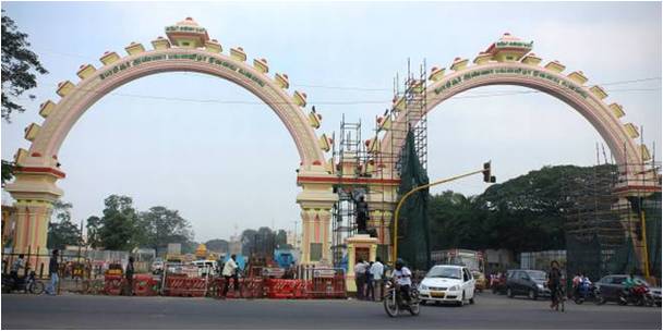 Anna Arch at Anna Nagar